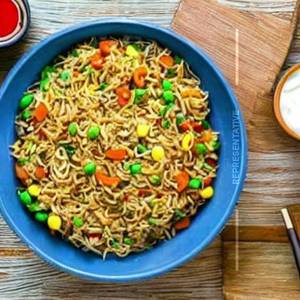 Mixed Fried Rice & Noodles Egg