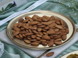 Plain Badam