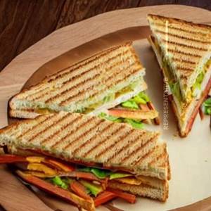 Bread Omlete Chicken Cheese Sandwich