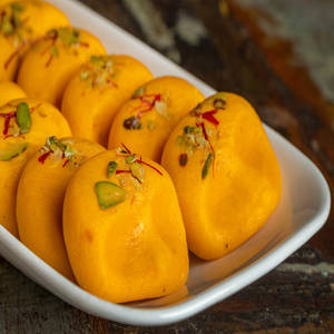 Kesar Spl Peda
