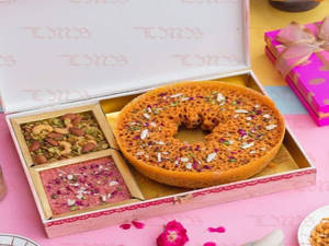 Pink City Ghewar Wooden Box