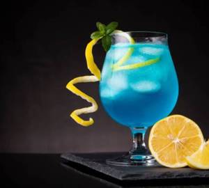 Blue Lagoon Mojito