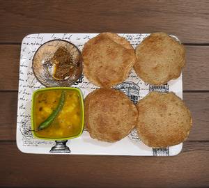 Aloo Sabji with 4 Poori