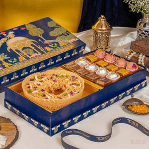 Ghewar Mithai Box