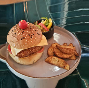 Crispy Paneer Burger