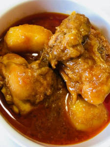 Chicken Curry With Aloo