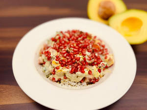 CREAMY GREEN PEEPER AVOCADO SALAD