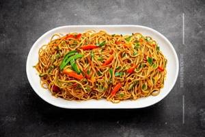 Veg Chilli Garlic Noodles