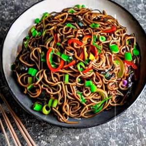 Vegetable Black Bean Noodles