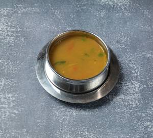 Nenju Elumbu Charu