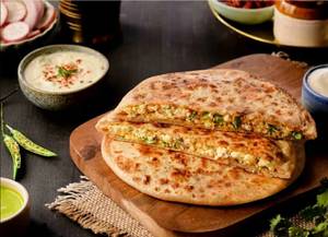 Veg Pizza Paratha