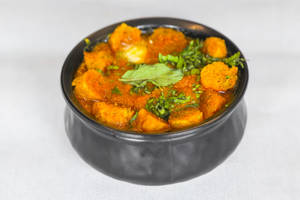 Gatte Ki Sabji With 2 Butter Roti