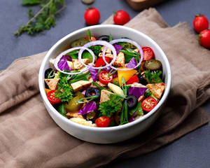 Garden fresh salad