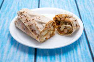 Full meat kuboos roll shavarma