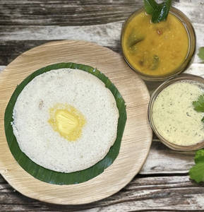 Pure Amul Butter Thate Idli With Thick Sambhar