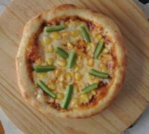 Capsicum and Corn Pizza