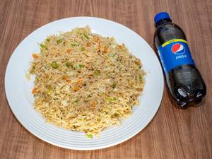 Veg fried rice [full] + Pepsi Soft Drink 250ml Bottle