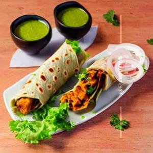 Chicken Boti Kebab Roll (Single Egg)