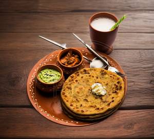 Gobi ka paratha 2 pcs + aloo matar 