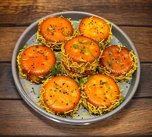 Biscuit sev chaat(6 nos)