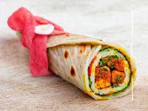 Aloo Tikki Roll