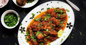 Tawa Pepper Chicken Bhuna