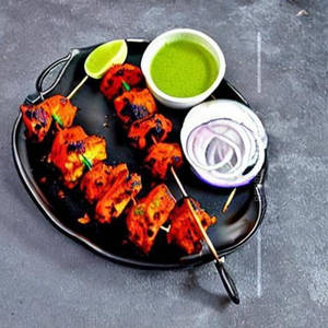 Pcc Spl. Achari Mushroom Tikka