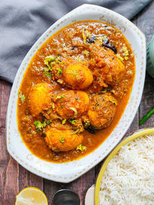 Egg Curry With Aloo