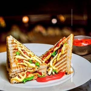 Chilli Paneer Sandwich