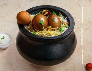 Chicken Biryani (Boiled Eggs)