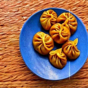 Pcc Spl. Paneer Haryali Momos