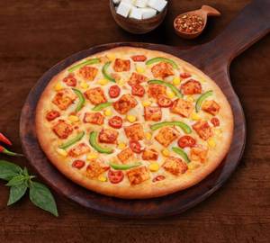 Spicy Peppy Paneer Pizza