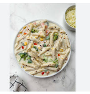 White Sauce Pasta