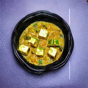 Matar paneer [half]