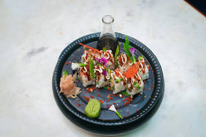 Crispy Asparagus Sushi (vegan)