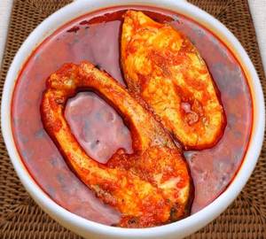 Rahu fish curry [2 pieces]
