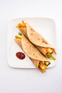Egg Paneer Roll