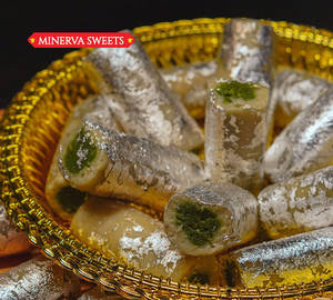 Kaju Pista Roll