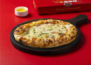 Cheese Burst Brick Oven Garlic Bread