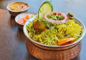 Pachimirchi Chicken Biryani
