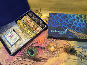 Premium Magnetic Box 6 Large