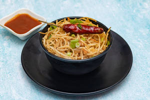 Schezwan Veg Noodles