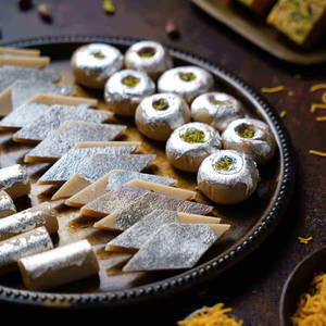 Kaju Kathli (500 Gms)