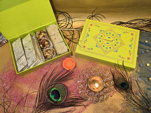 Premium Magnetic Box 4 Regular