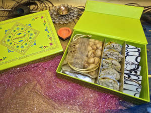 Premium Magnetic Box 2 Regular