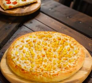 Golden corns pizza