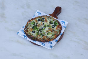 Pesto Pizza (thin Crust)