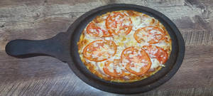 Tomato Onion Pizza