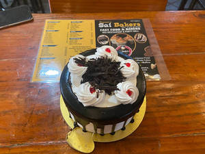 Black Forest Fancy Cake