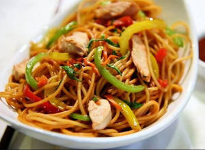 Mixed Chilli Garlic Noodles